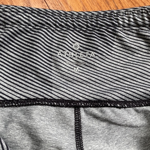 ATHLETA Capri - Picture 3 of 8